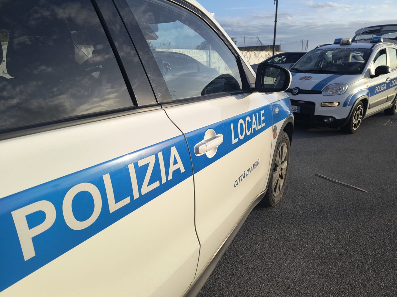 Crea il panico ad Anzio Colonia, denunciato e sottoposto a Daspo urbano