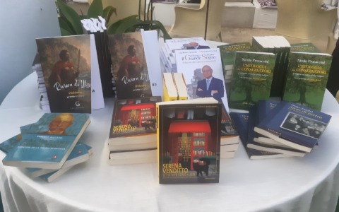 Premio letterario “La Capannina”. Riconoscimenti anche a Gianfranco Sciscione e Nicola Procaccini