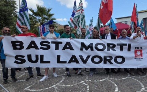 Caldo e morti sul lavoro, sciopero e sit-in davanti la Prefettura. LE INTERVISTE