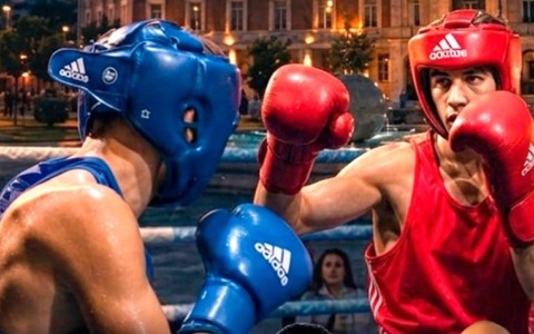 Pugilato in Piazza del Popolo, match dilettanti e professionisti