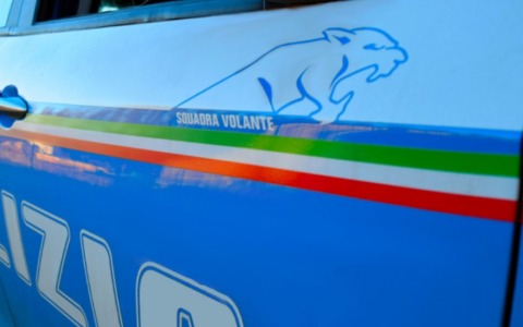 Bulbi di oppio nel supermercato etnico, disposta la chiusura