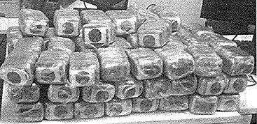 Sequestrati 46 chili di droga in autostrada