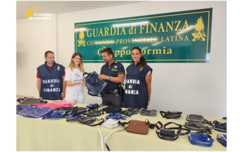 Capi d’abbigliamento contraffatti, devoluti a persone bisognose