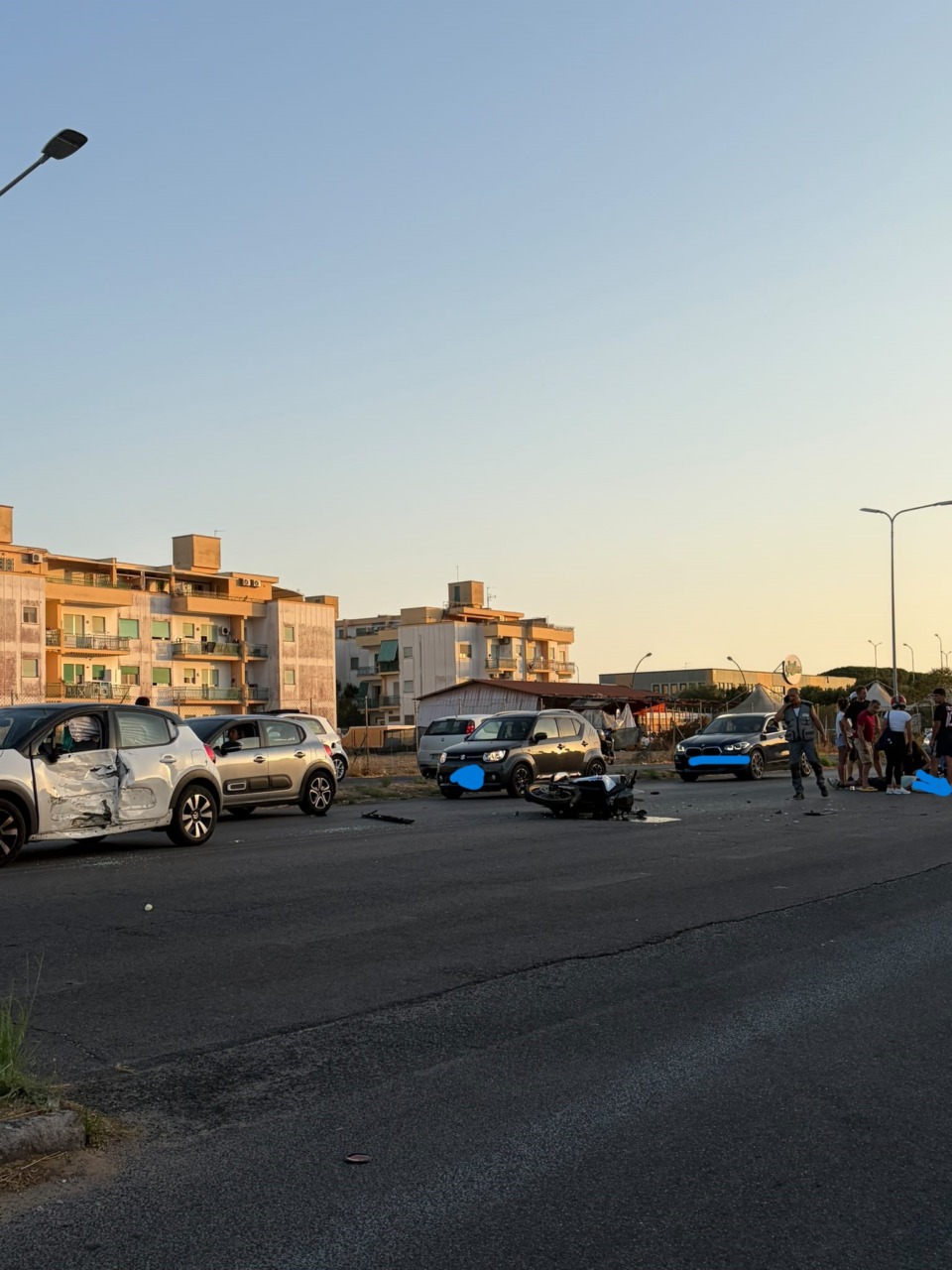 Incidente stradale, ferito un centauro