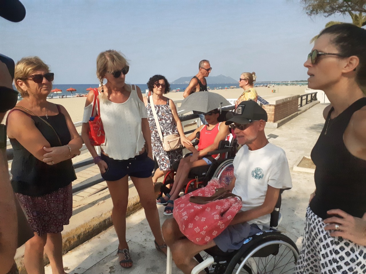 Disabili, tratti di arenile incompleti. Mancano gazebo e docce