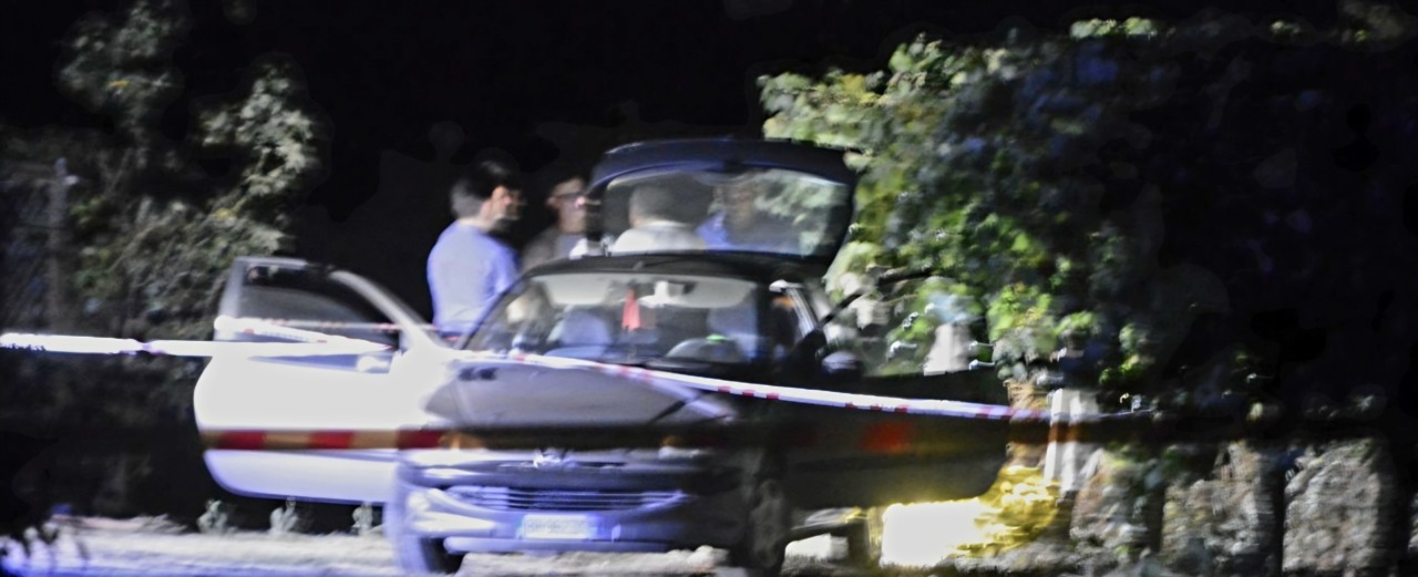 Coppia di anziani trovata morta nel campo di kiwi, è giallo / VIDEO