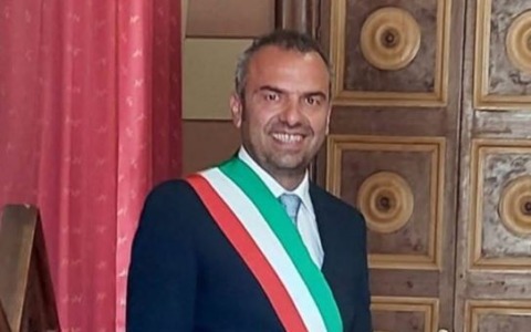 L’ex sindaco Cinelli: “Chiarirò la vicenda, il commissario ha approvato gli equilibrio di bilancio”