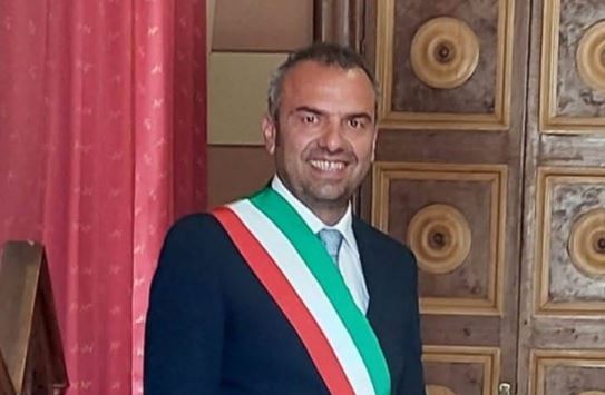 L’ex sindaco Cinelli: “Chiarirò la vicenda, il commissario ha approvato gli equilibrio di bilancio”