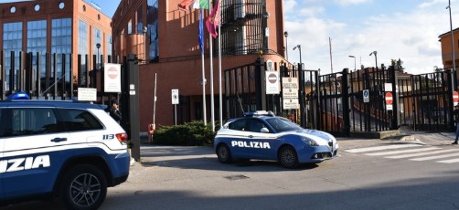 Evade dai domiciliari due volte in cinque giorni, nuova denuncia per una donna