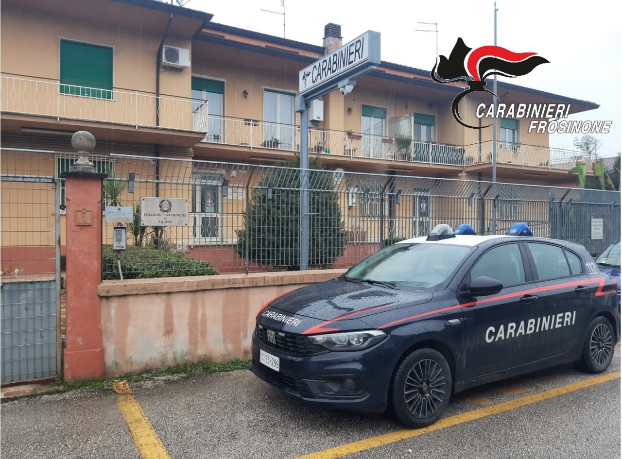 Guidava ubriaco e senza patente, denunciato un giovane