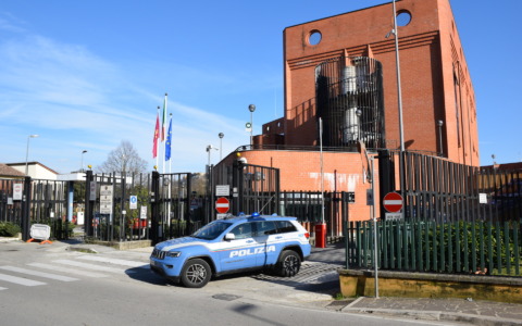 Corso Francia, intensificati i controlli. Due persone fermate dalla Polizia