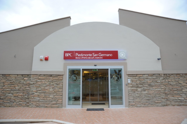 Presa di mira dai ladri ancora una filiale della Banca Popolare del Cassinate