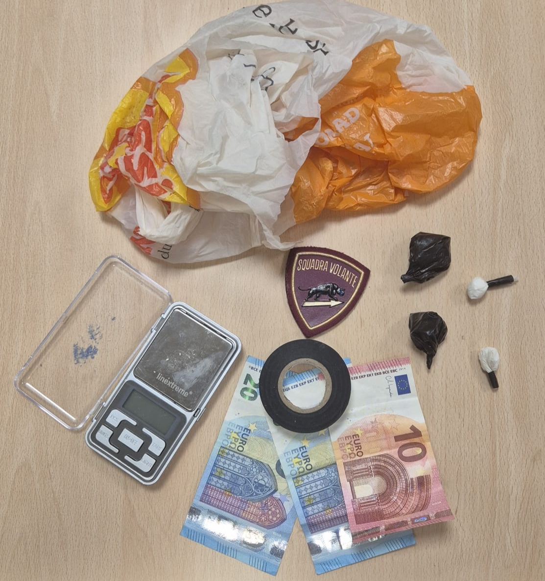 Notte di Ferragosto con la cocaina: la Polizia di Stato arresta un giovane in strada