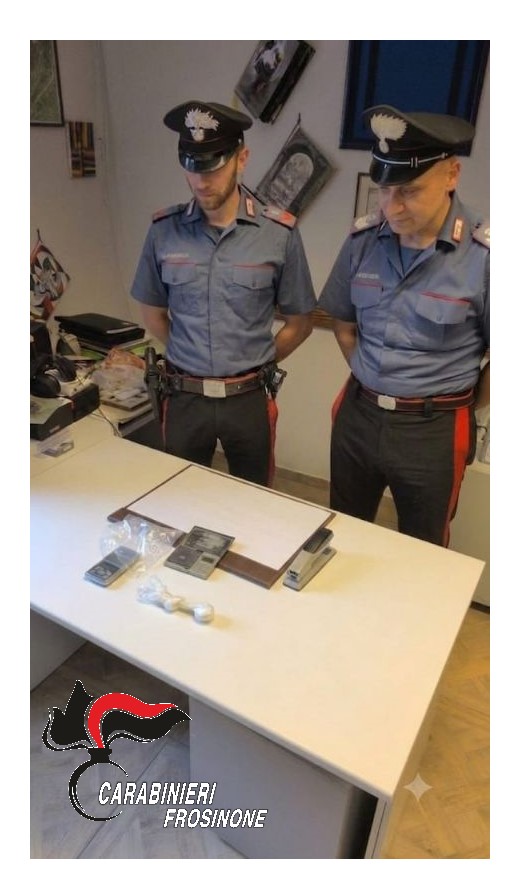 Cocaina nascosta nel termoventilatore, denunciato