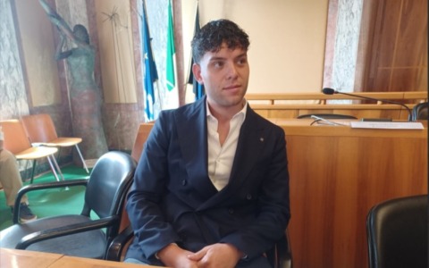 Cimitero, il Comune avvia un procedimento di revisione del contratto con la Ipogeo