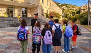 Nuovo anno scolatisco, riprendeno i controlli dei Carabinieri