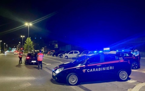 Controlli straordinari del territorio, segnalati tre giovani per droga