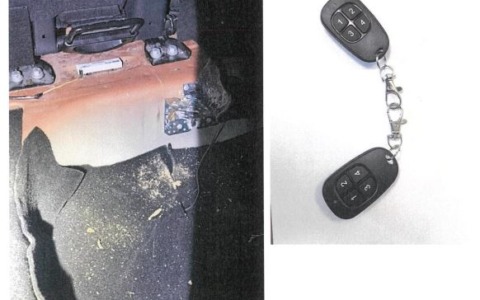 Un chilo di cocaina e 32mila euro nascosti nell’auto, due arresti sull’A1