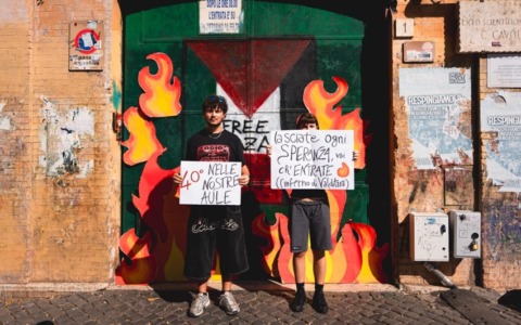 Anno scolastico 2026/2027, il flash mob della Rete degli Studenti Medi del Lazio