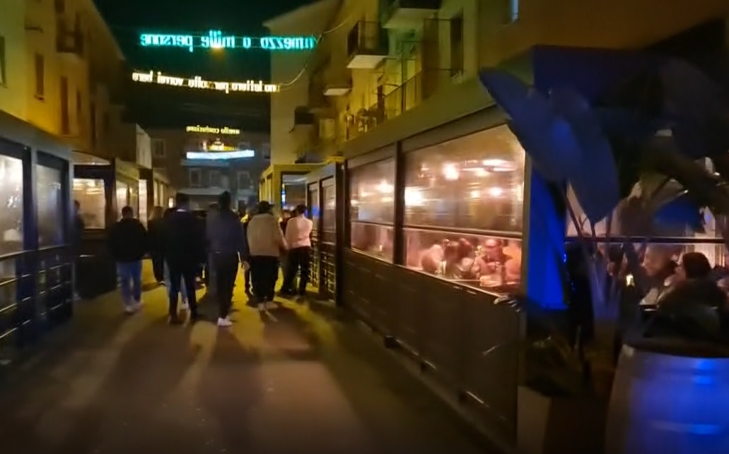 Fiamme al pub di via Neghelli: dopo gli arresti resta da chiarire il movente