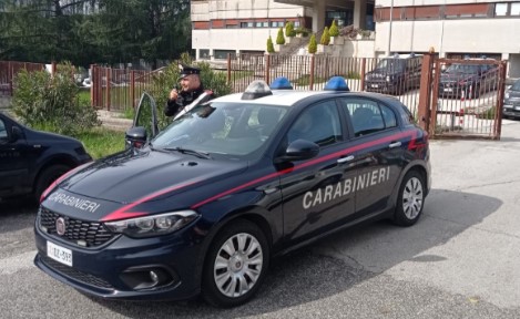 Maltrattamenti in famiglia, arrestato