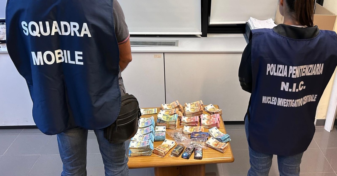 Droga e 130 mila euro in contanti, arrestate 3 persone