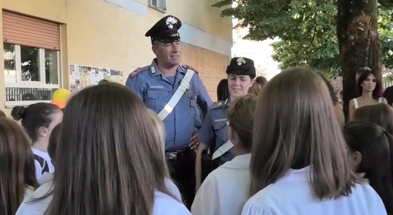 Rientro a scuola in sicurezza,  potenziati i controlli dei carabinieri