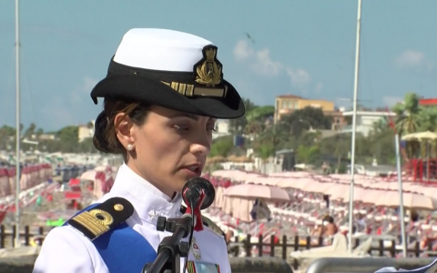 Capitaneria di Porto, il Tenente Erica Guglietta è il nuovo comandante