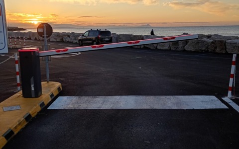 Nuovo atto vandalico al parcheggio Marinai d’Italia  