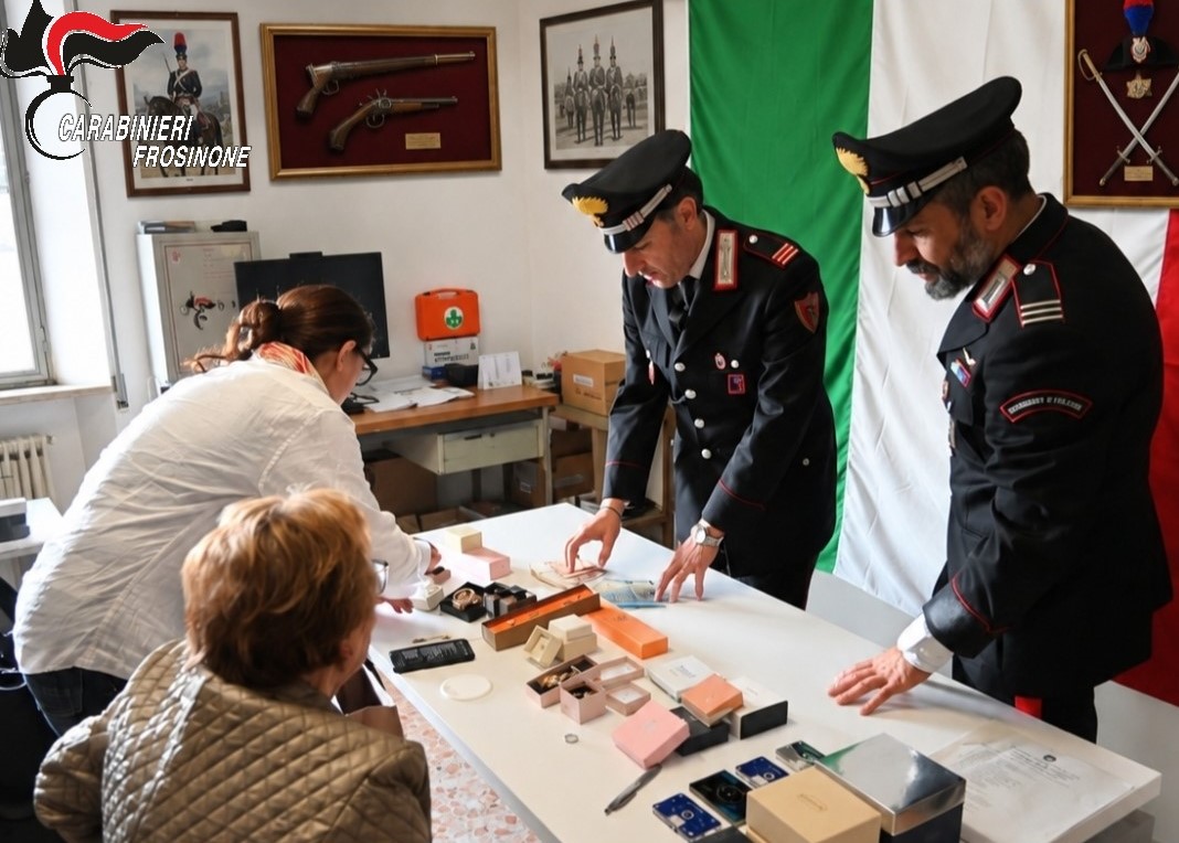 Truffa un’anziana di 83 anni, arrestato. Recuperati gioielli per 20 mila euro.