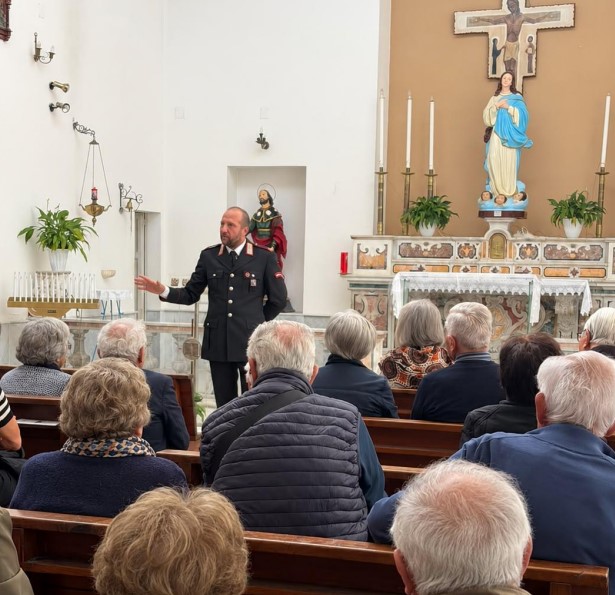 Carabinieri a lezione di sicurezza contro le truffe agli anziani: incontro alla Parrocchia di San Rocco
