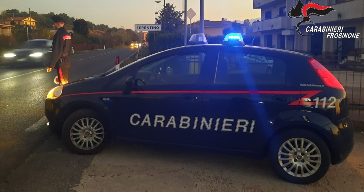 Spacciava da casa mentre era ai domiciliari: finisce in carcere