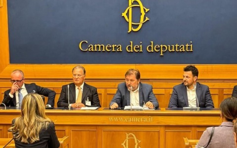 Omicidio Vittorio Iacovacci, appello alla politica per arrivare alla verità