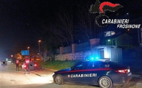Controlli straordinari dei Carabinieri, sequestrate cocaina, crack e hashish