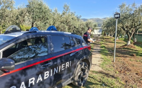 Opere edilizie abusive, denunciati il proprietario e il committente dei lavori