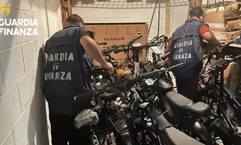 Sequestrati oltre 4,6 milioni di prodotti di contrabbando