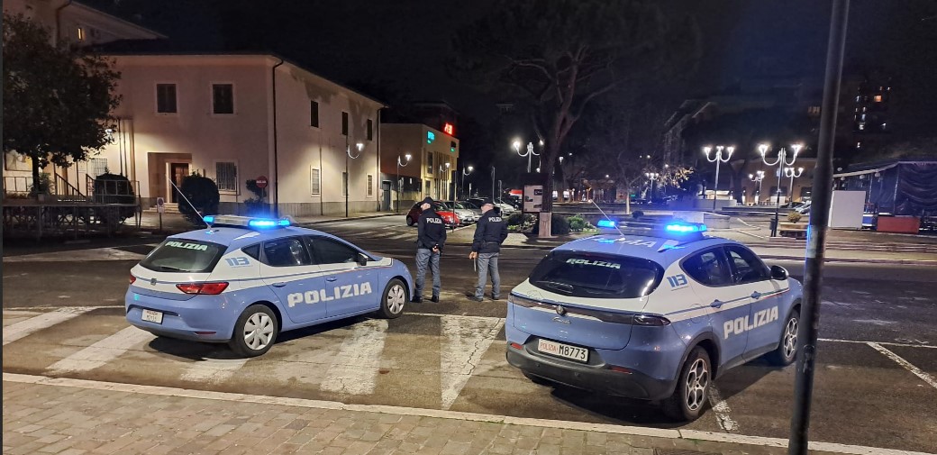 Aggressione a colpi di mazza da baseball, arrestati due uomini