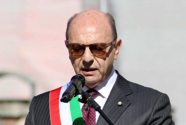 Comune, lettera ai cittadini del Sindaco Mastrangeli: “Abbiamo il dovere di lavorare per la città”