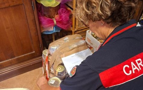 Oltre 30 kg di miele senza tracciabilità, scatta il sequestro con 28.000 euro di multe