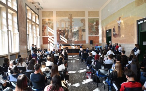 Istituto “Vittorio Veneto – Salvemini”, inaugurata la nuova Aula Magna