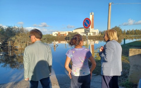 Dopo l’alluvione, riapre via Capraia. Continua il monitoraggio