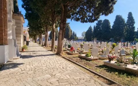 Cimitero, conclusa la gara d’appalto per l’affidamento dei lavori