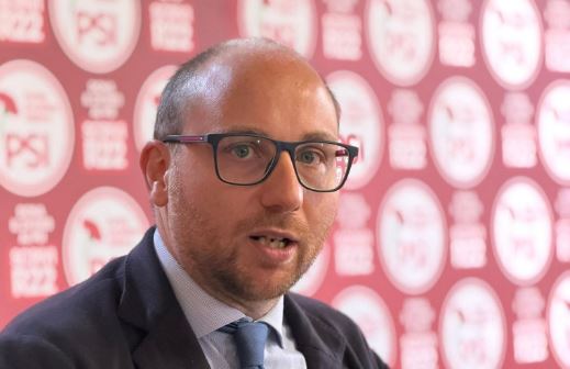 Le dimissioni del Sindaco, la Lega difende Mastrangeli: “Un passaggio che merita rispetto”. PD e PSI: “Si deve votare, la consiliatura è finita”