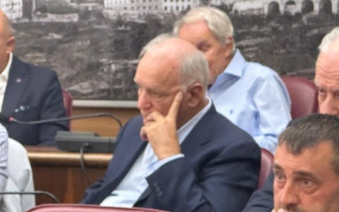 Ancora una fumata nera per la presidenza del consiglio comunale: Gagliardi non passa