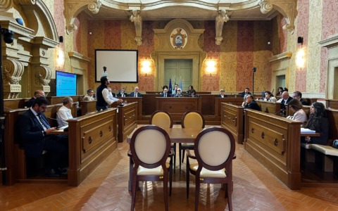 Approvato l’ordine del giorno per richiedere alla Regione il monumento naturale marino a Tor Caldara